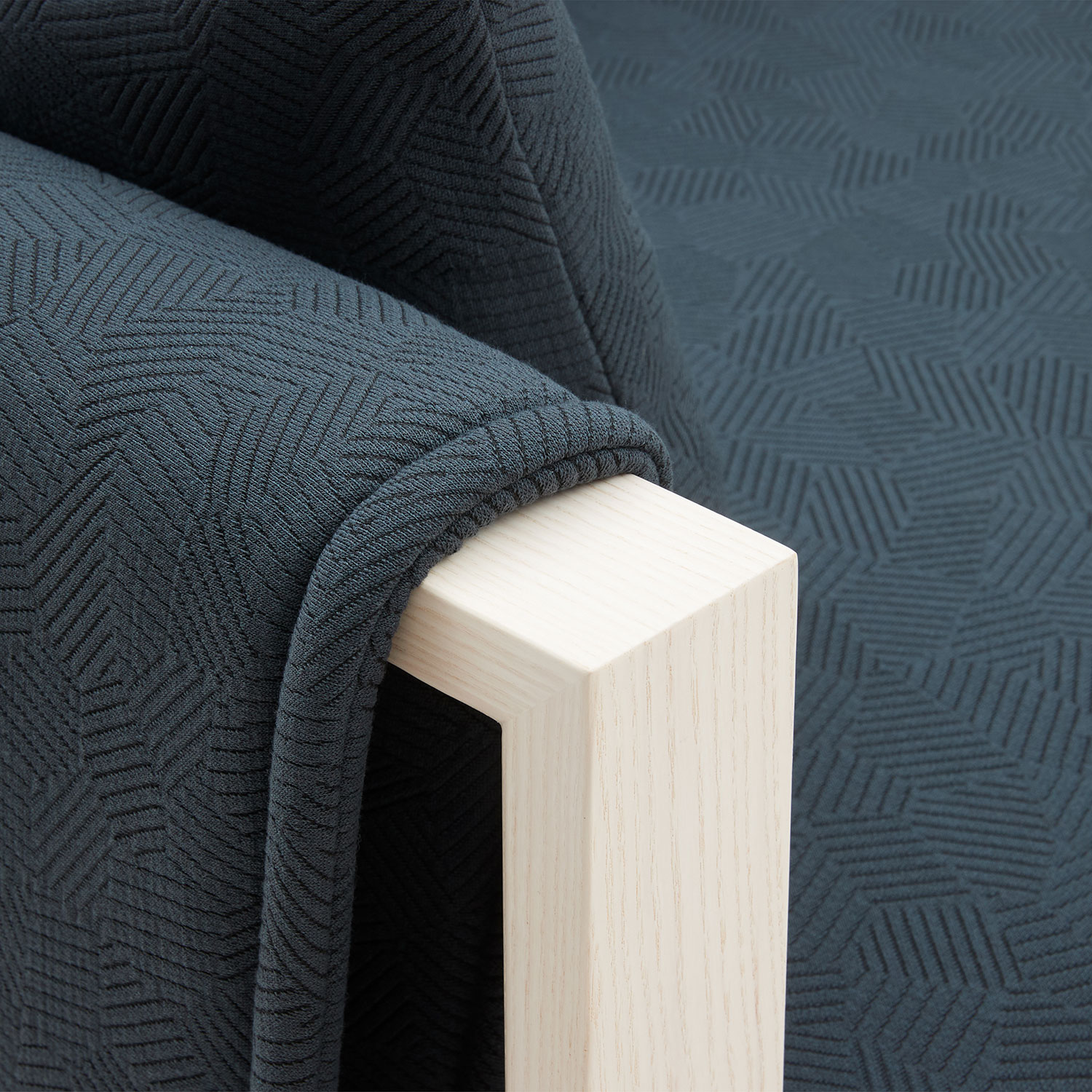 MADISON WOOD » SOFTLINE Furniture